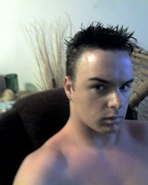 Derek Avona