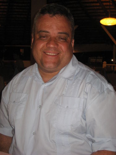 Dennis Roman