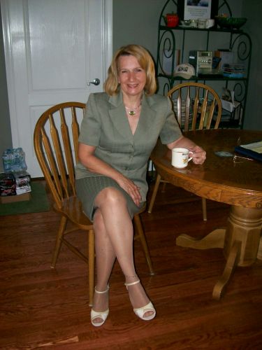 Shirley Moll