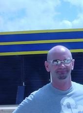 Tracy Pitts