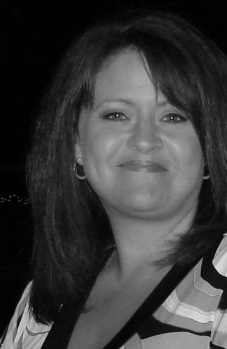 Petinia Arnett