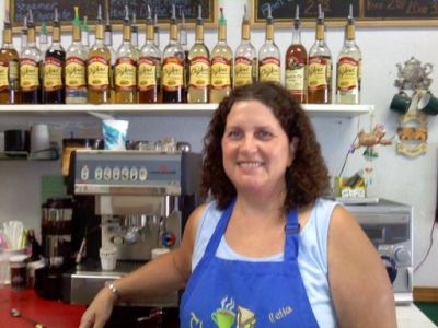 Cecille Knott