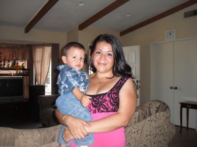 Selene Flores