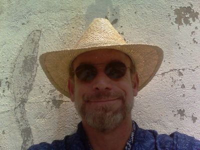 Andrew Kahn