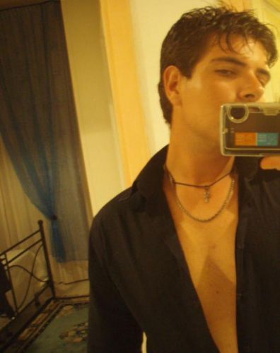 Johnny Alveres