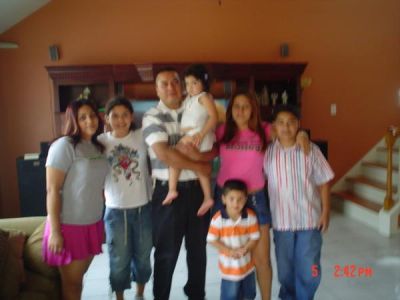 Luis Flores