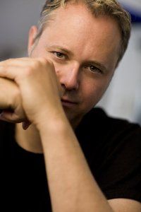 Derek Dujardin