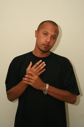 Erik Santos