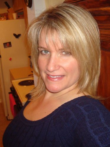 Debi Holloway