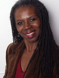 Chenelle Lyons