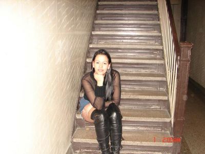 Ana Leon