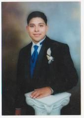 Emmanuel Flores