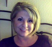 Holly Peters