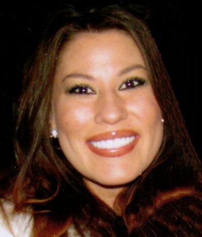 Laura Adams