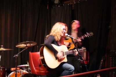 Laura Thompson