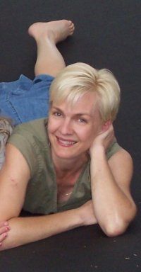 Lori Stavang