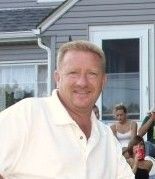 Michael Dee