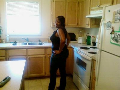 Kelli Vaughn