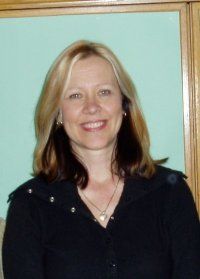 Debra Leon