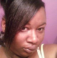 Lacournee Saxton