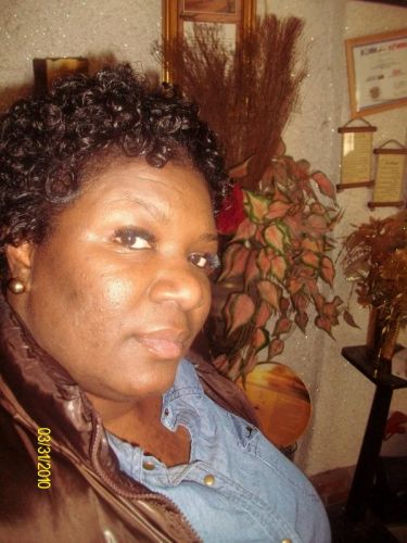 Taneshia Barnes