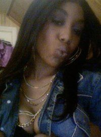 Deaundra Holifield