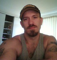 Dustin Broughton