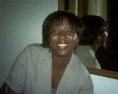 Aunshenita Dereef