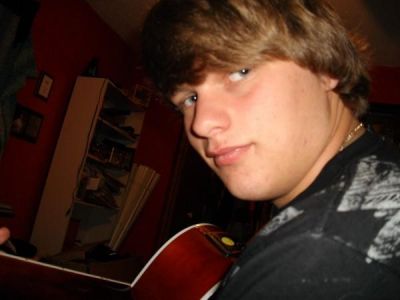 Kaven Lewis