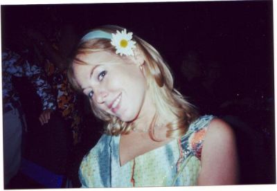 Amy Dealvarez