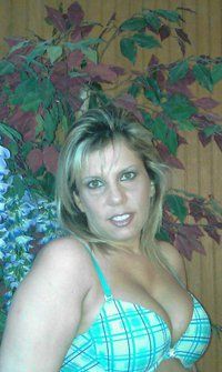 Stephanie Tompkins