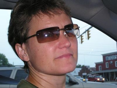 Annette Staples