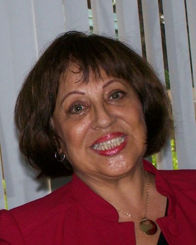 Ana Andrews