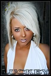 Traci Richards