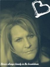 Suzette Poulliott