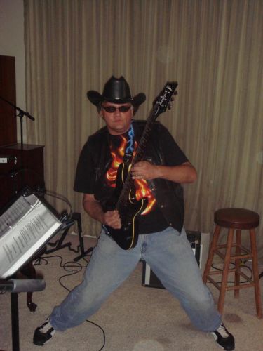 Derrick Deleon