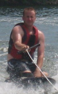 Derek Artz