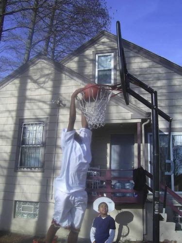 Adimu Hunter Woodard