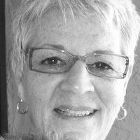 Elaine Wakefield
