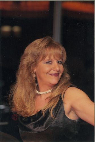 Suzanne Hosten