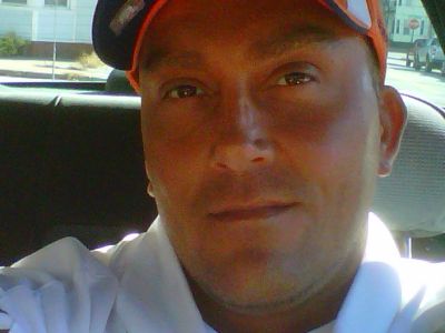 Bobby Therriault