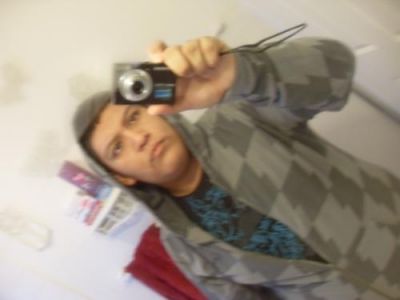 Andru Manzanarez