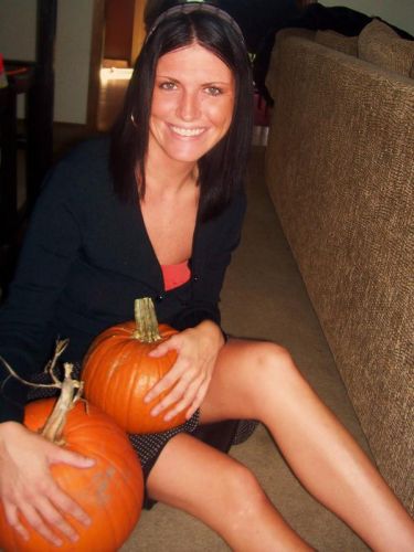 Tina Hollis