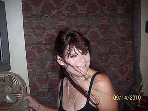 Tina Leone