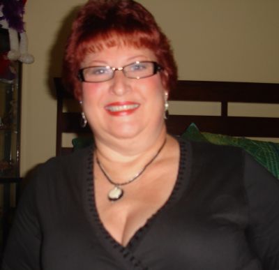 Elaine Bogan