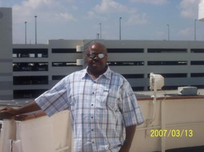 Leon Roberts