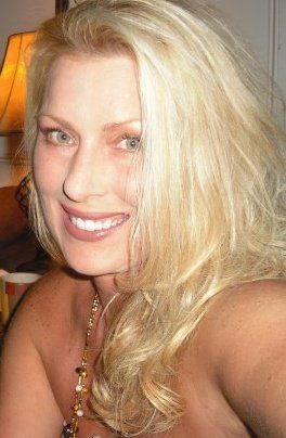 Carli Simons
