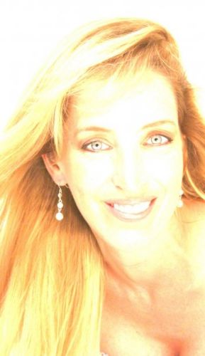 Gina Davis