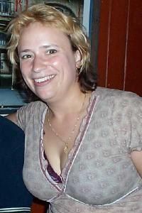 Laura Mahalel
