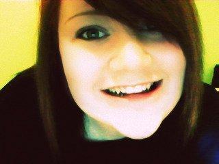 Courtney Apthorp